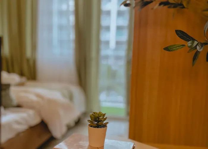 Staycation Near Mall Of